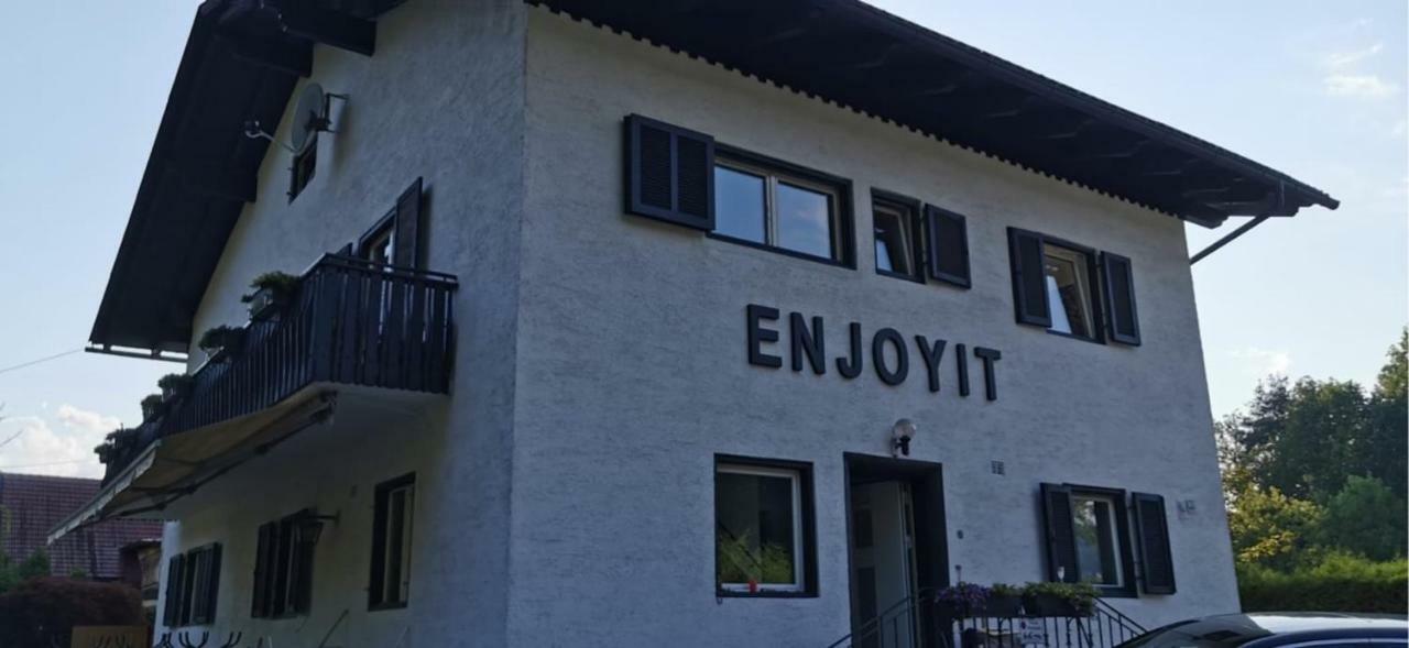 Enjoyit Velden West Hotel Selpritsch ภายนอก รูปภาพ