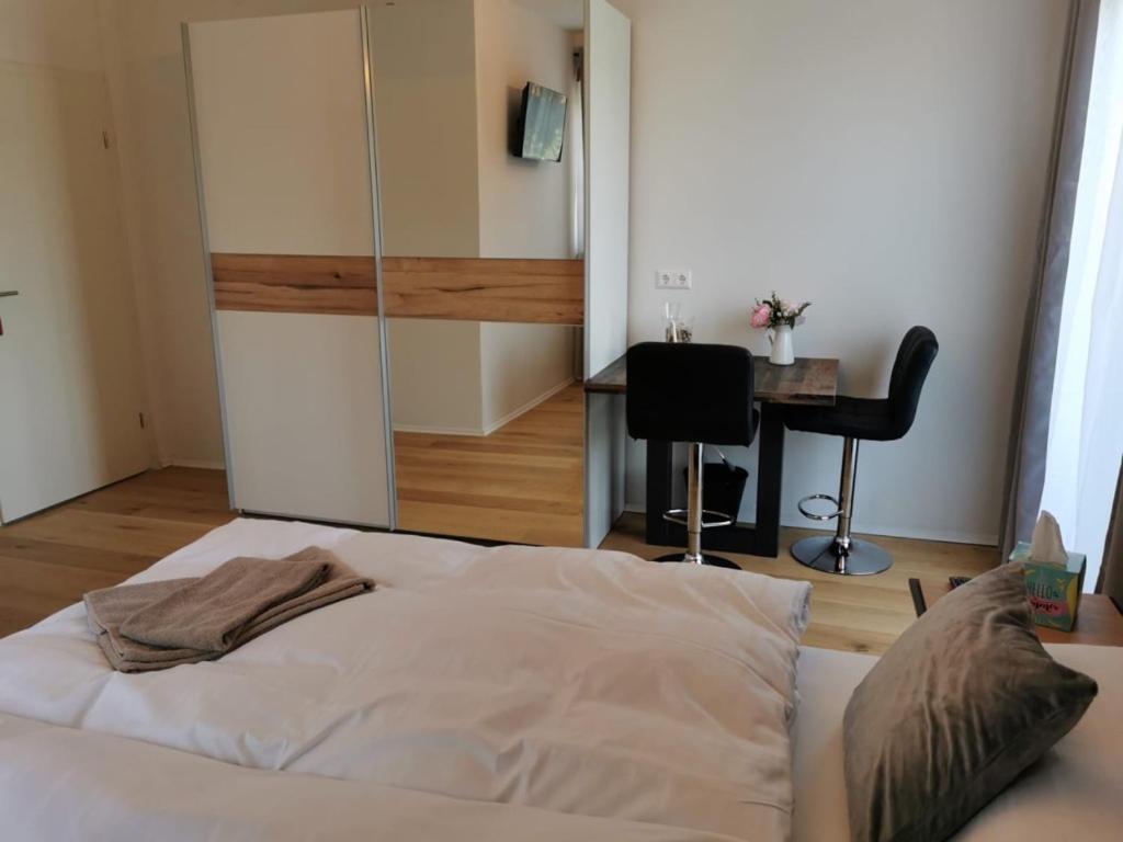Enjoyit Velden West Hotel Selpritsch ภายนอก รูปภาพ