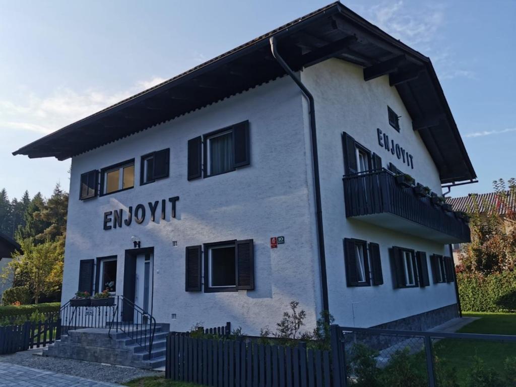 Enjoyit Velden West Hotel Selpritsch ภายนอก รูปภาพ