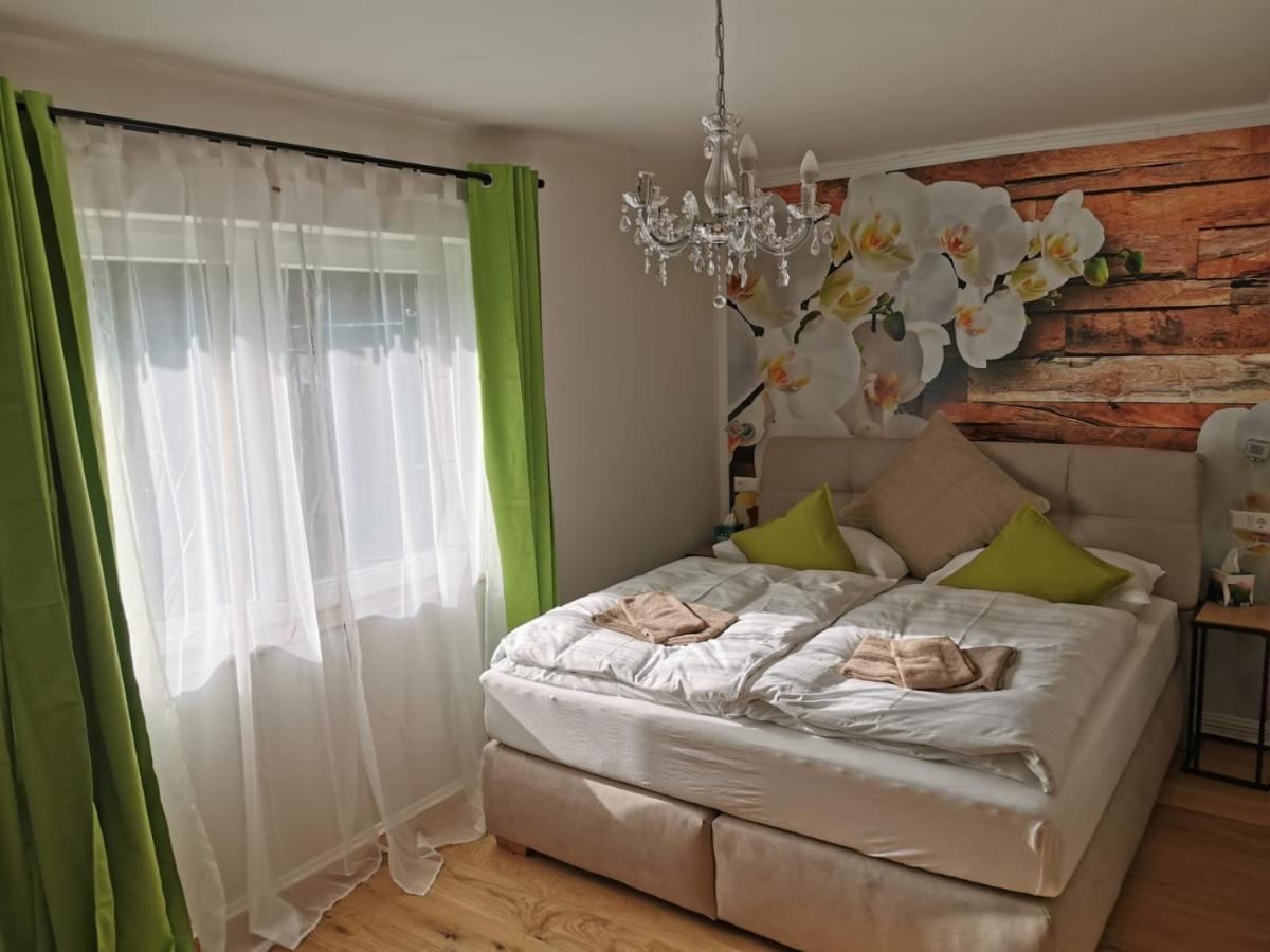 Enjoyit Velden West Hotel Selpritsch ภายนอก รูปภาพ