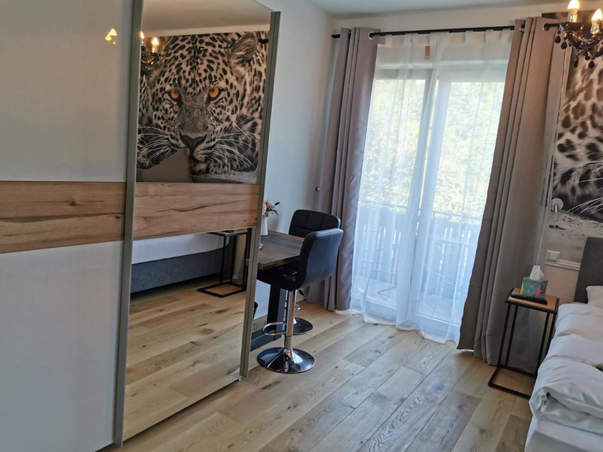 Enjoyit Velden West Hotel Selpritsch ภายนอก รูปภาพ